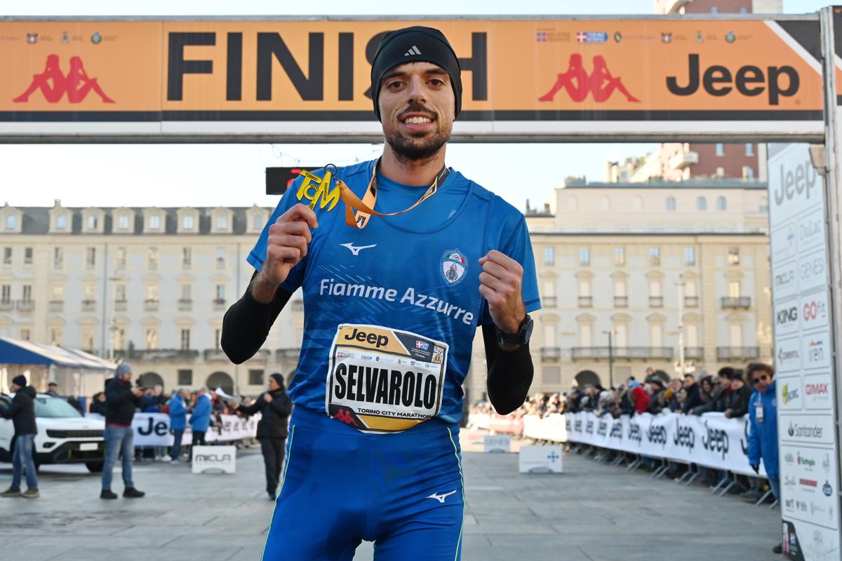 Torino City Marathon, vince l’azzurro di Andria Pasquale Selvarolo Torino City Marathon, vince l’azzurro di Andria Pasquale Selvarolo