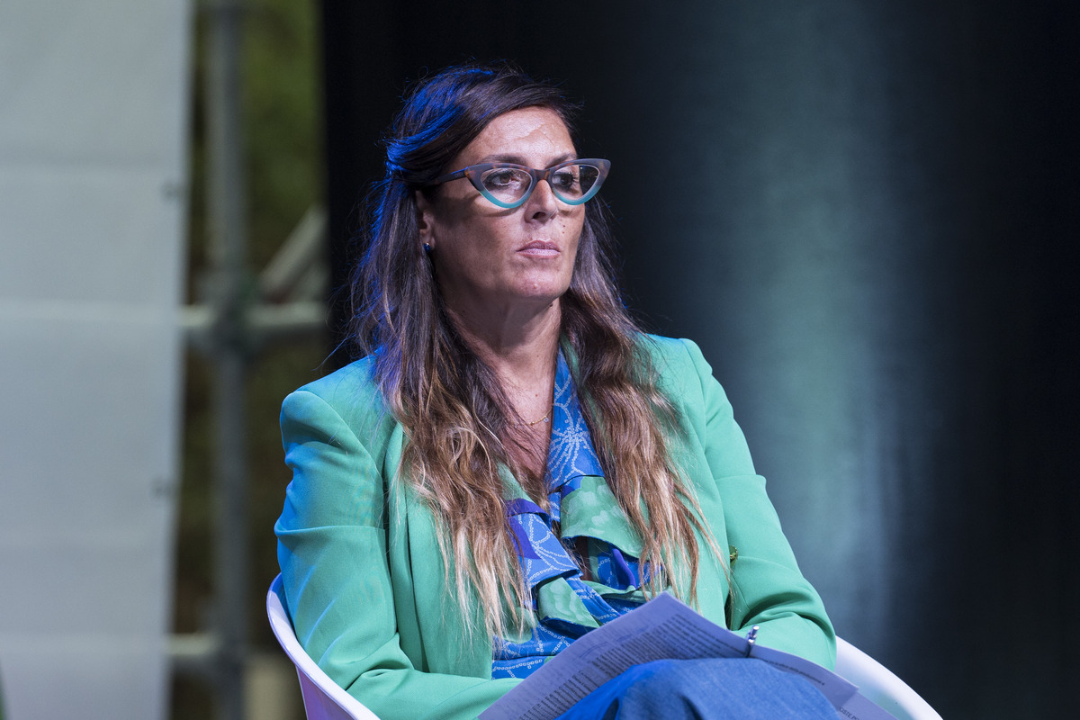 Europa Verde, chi è Fiorella Zabatta: la napoletana verace (avvocato e giornalista) nominata co-portavoce del partito Europa Verde, chi è Fiorella Zabatta: la napoletana verace (avvocato e giornalista) nominata co-portavoce del partito