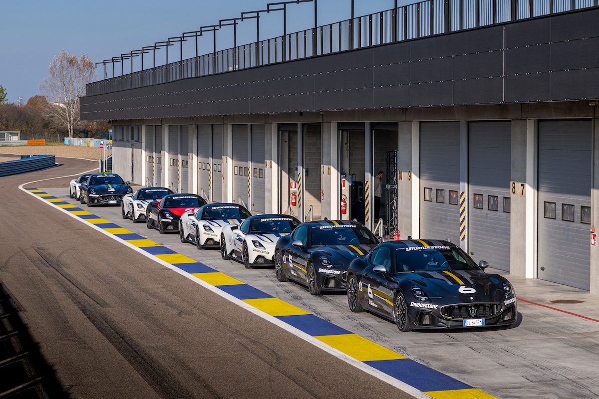 Maserati celebra i 110 anni con la Tridente Experience: un omaggio alla storia e al lusso Maserati celebra i 110 anni con la Tridente Experience: un omaggio alla storia e al lusso
