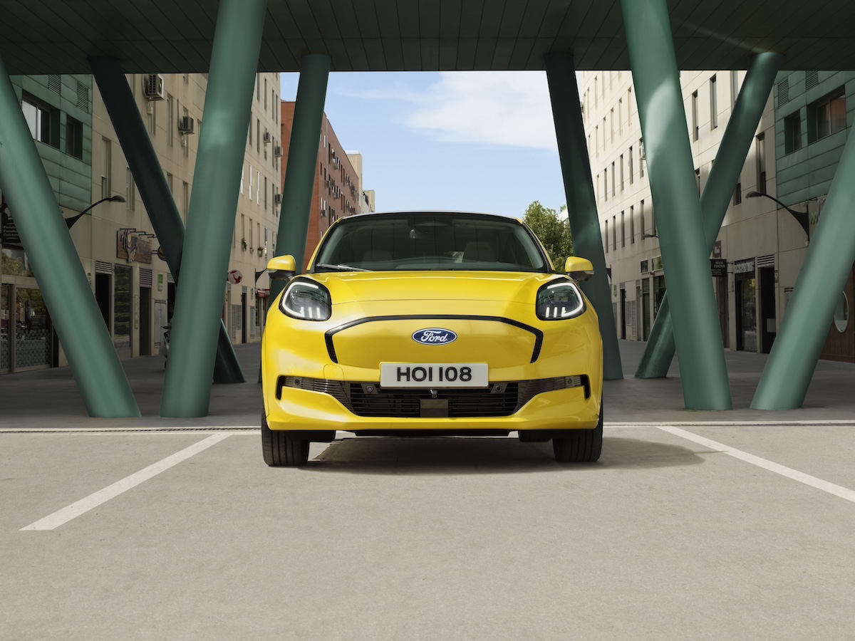 Ford Puma Gen-E: il nuovo SUV elettrico combina efficienza, stile e praticità