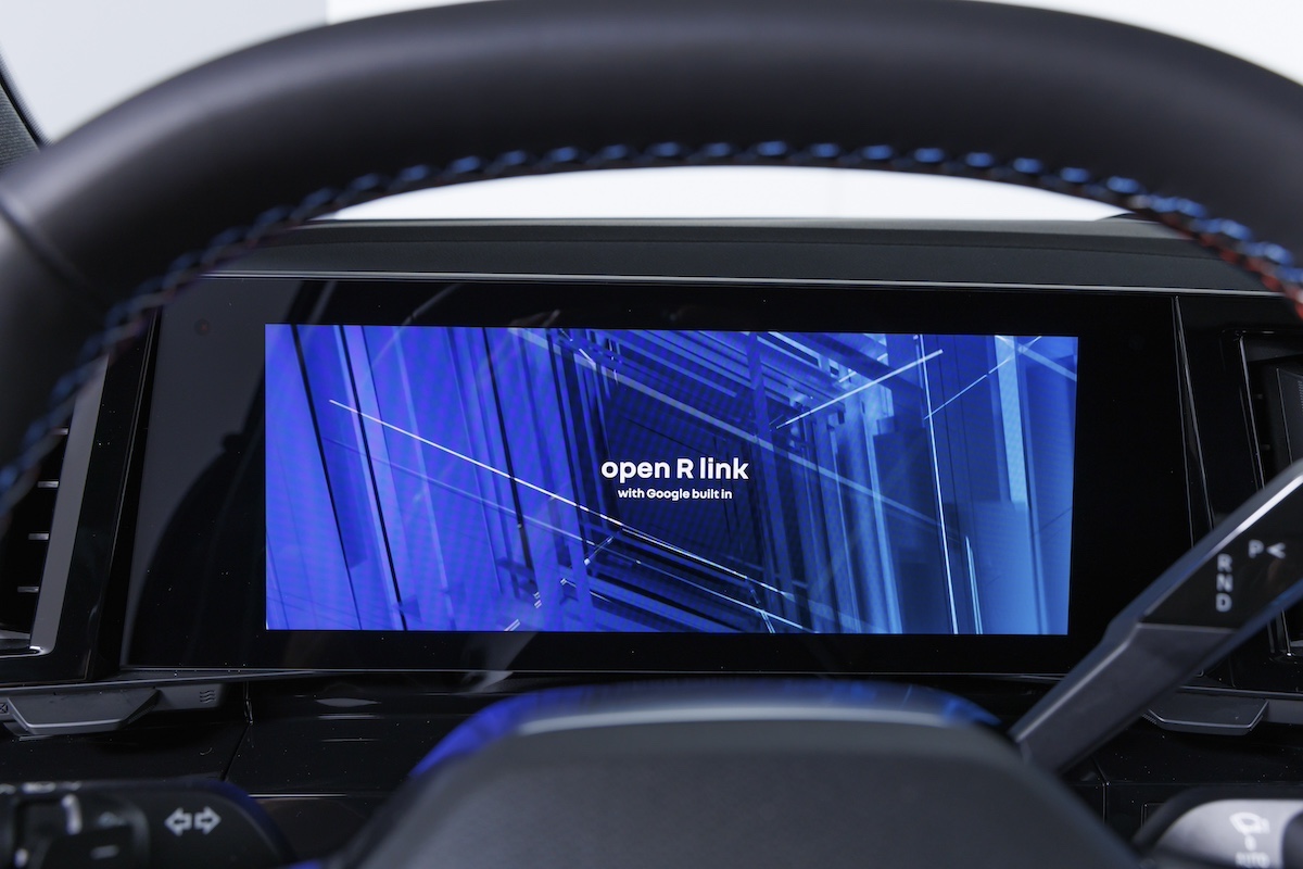 Nuovo Renault Rafale: le tecnologie di bordo che fanno la differenza