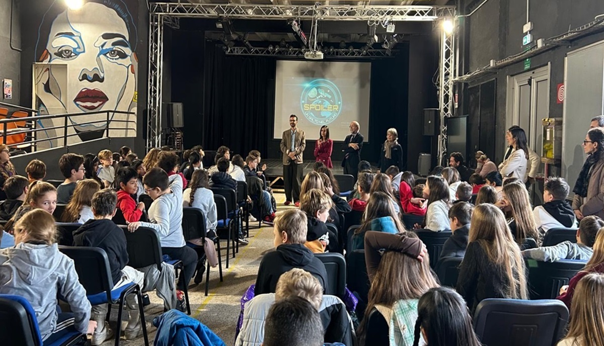 “Spoiler – Un salto nel futuro”: il nuovo format Rai Kids e KR1 sulle materie Stem “Spoiler – Un salto nel futuro”: il nuovo format Rai Kids e KR1 sulle materie Stem