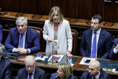 Meloni, Tajani e Salvini hanno un “telefono rosso” su WhatsApp per evitare la crisi. L’inside sul rapporto tra la premier e i suoi vice