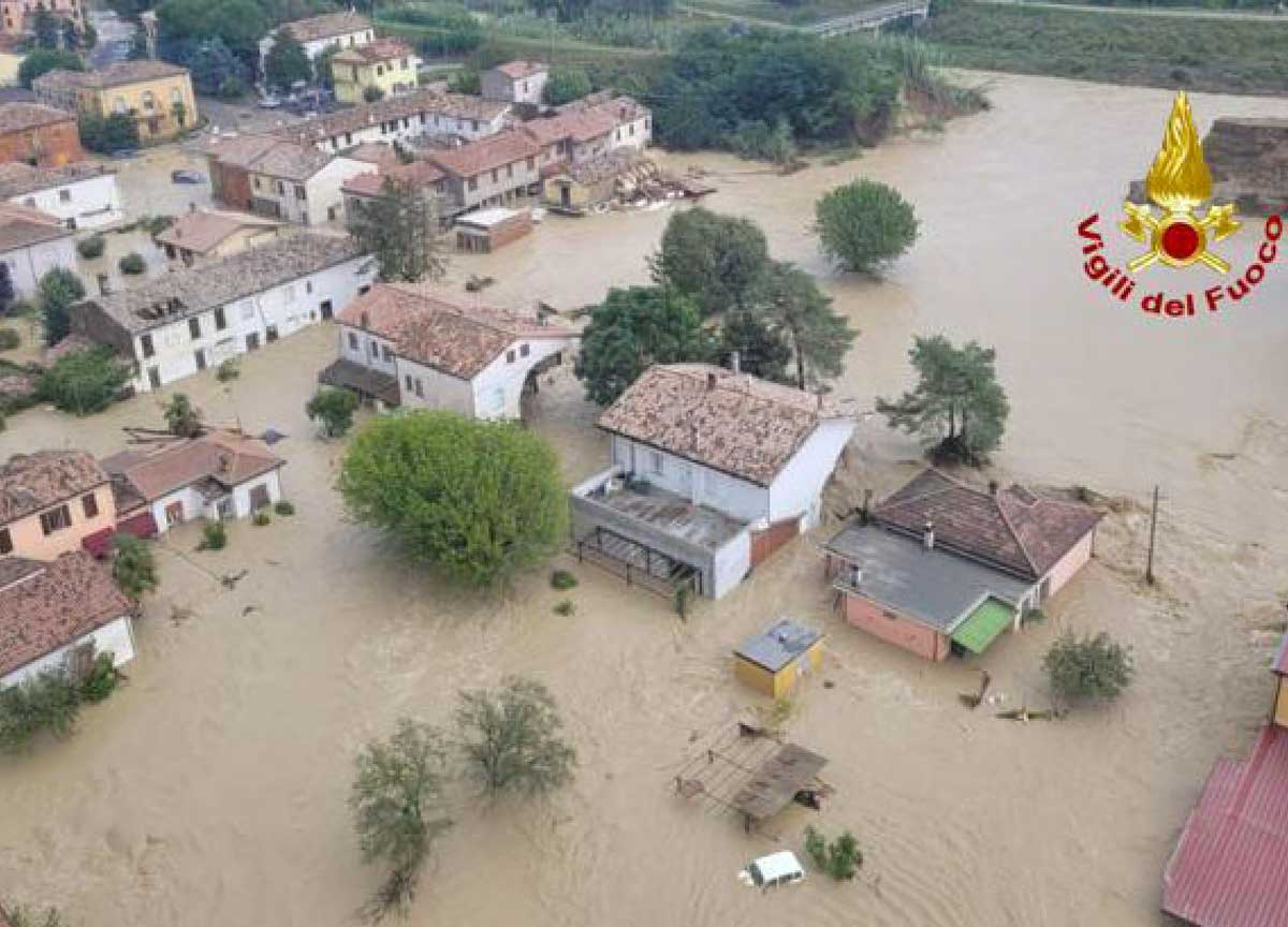 Ambiente e Ricerca: all’Ispra carriere “congelate“, niente aumenti per 300 ricercatori ma i fondi ci sono. La vergogna d’Italia Ambiente e Ricerca: all’Ispra carriere “congelate“, niente aumenti per 300 ricercatori ma i fondi ci sono. La vergogna d’Italia