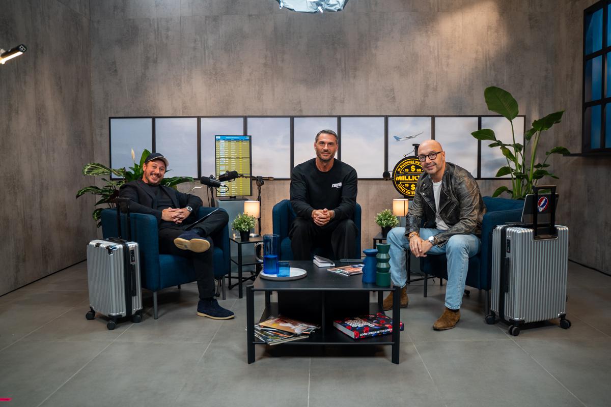 “Ai giovani dico ‘fregatevene dei titoli di studio’. Il migliore amico è chi ti sta sul c…”: Silvio Campara show nel podcast di Joe Bastianich e Tommaso Mazzanti “Ai giovani dico ‘fregatevene dei titoli di studio’. Il migliore amico è chi ti sta sul c…”: Silvio Campara show nel podcast di Joe Bastianich e Tommaso Mazzanti