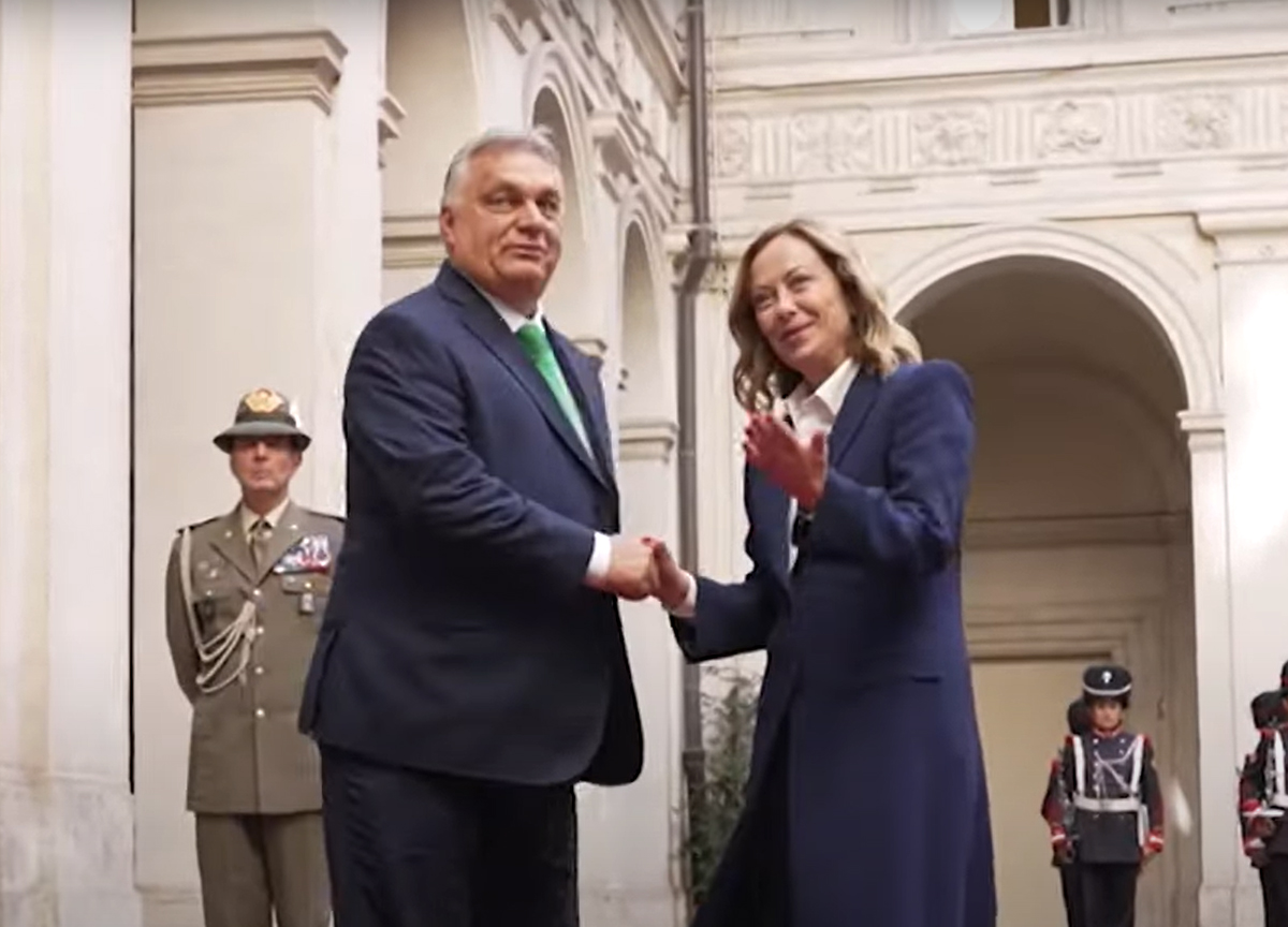 Orban in Italia da Meloni. Il premier ungherese: “Favorire una pace giusta in Ucraina. Urgenti norme Ue sui rimpatri” Orban in Italia da Meloni. Il premier ungherese: “Favorire una pace giusta in Ucraina. Urgenti norme Ue sui rimpatri”