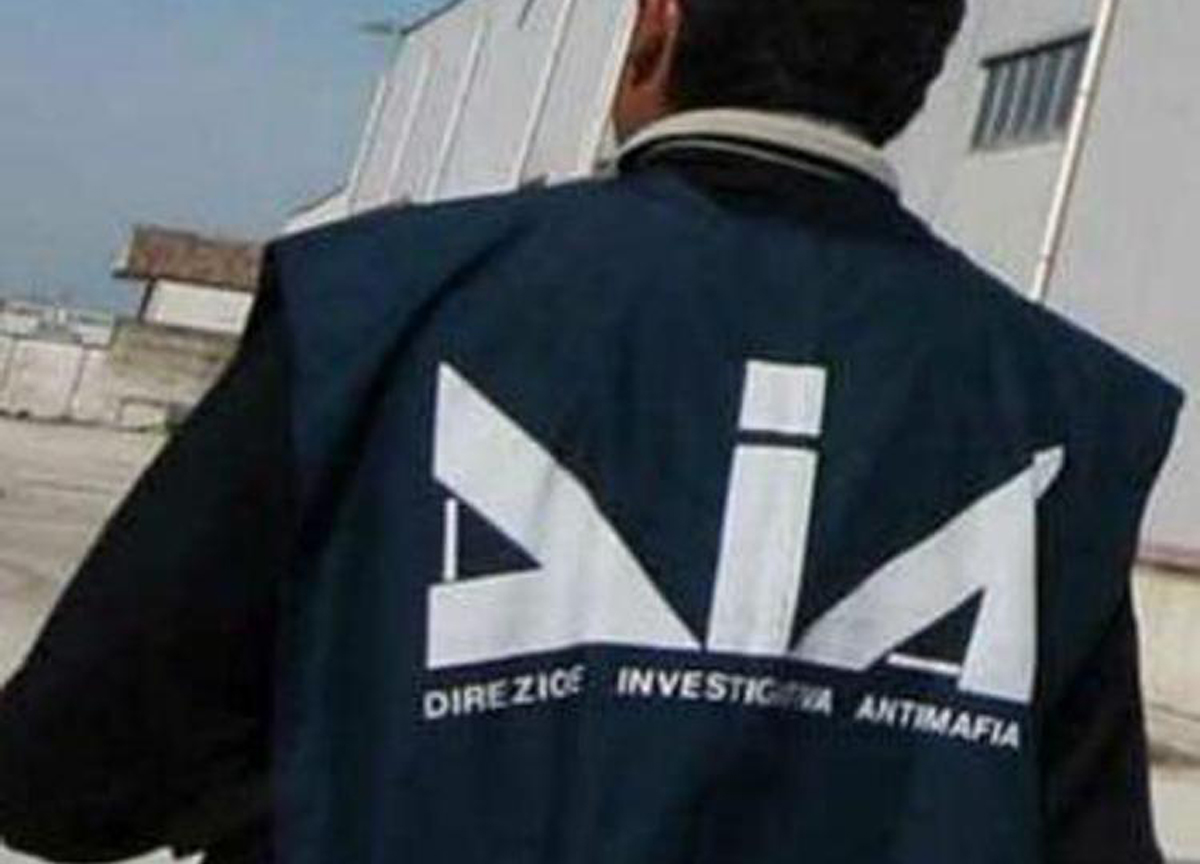 ‘Ndrangheta a Brescia, tra i 25 arrestati anche una suora: contestato lo scambio elettorale politico mafioso ‘Ndrangheta a Brescia, tra i 25 arrestati anche una suora: contestato lo scambio elettorale politico mafioso