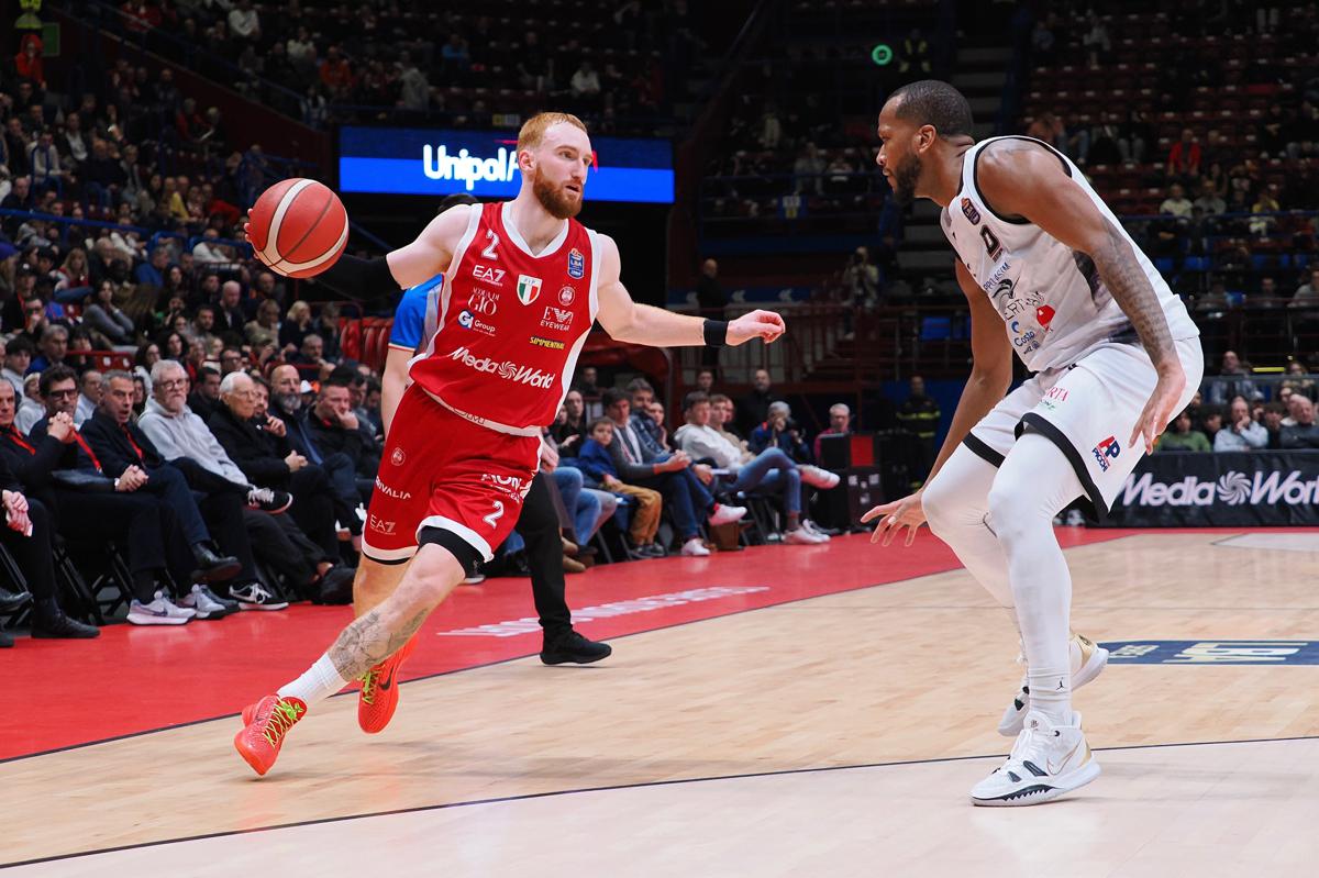 Olimpia Milano cancella la Stella Rossa Belgrado. Mirotic, Mannion e Causeur danno spettacolo Olimpia Milano cancella la Stella Rossa Belgrado. Mirotic, Mannion e Causeur danno spettacolo