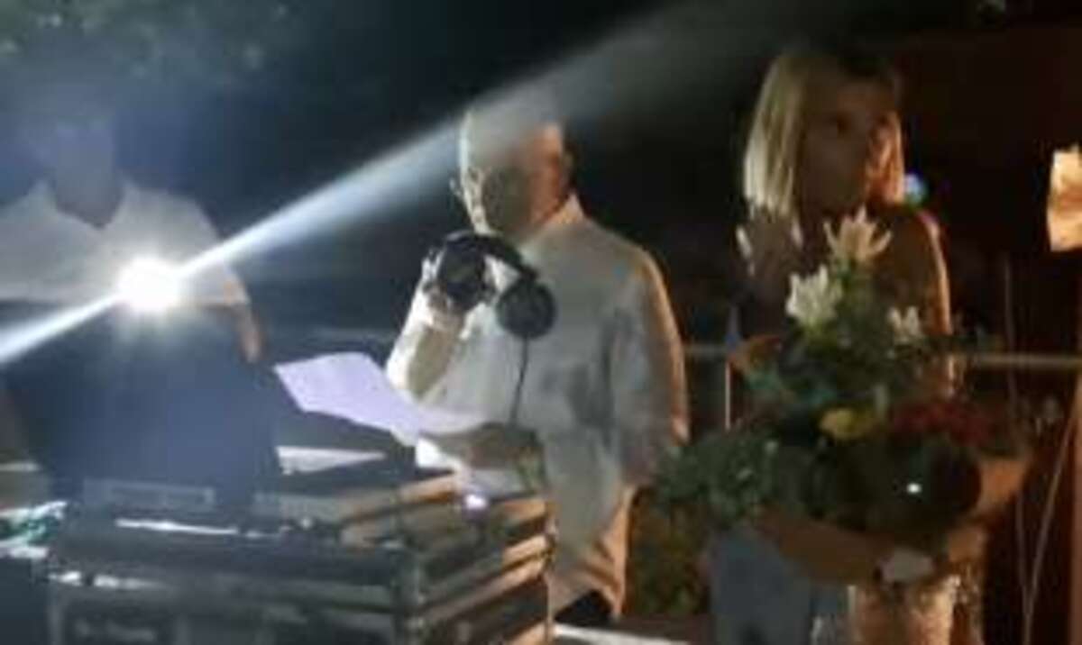 Segre-Seymandi, dopo le “corna” svelate e gli insulti lei denuncia tutti. Ma il pm: “L’odio social? Non è diffamazione” Segre-Seymandi, dopo le “corna” svelate e gli insulti lei denuncia tutti. Ma il pm: “L’odio social? Non è diffamazione”
