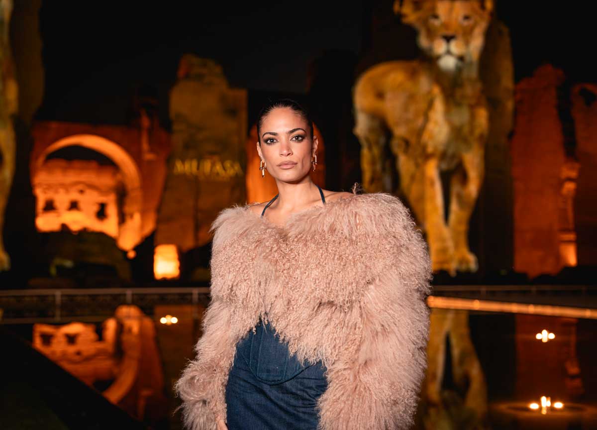 Il Re Leone a passeggio per le Terme di Caracalla: la magia del cinema diventa uno show immersivo. Il video Il Re Leone a passeggio per le Terme di Caracalla: la magia del cinema diventa uno show immersivo. Il video