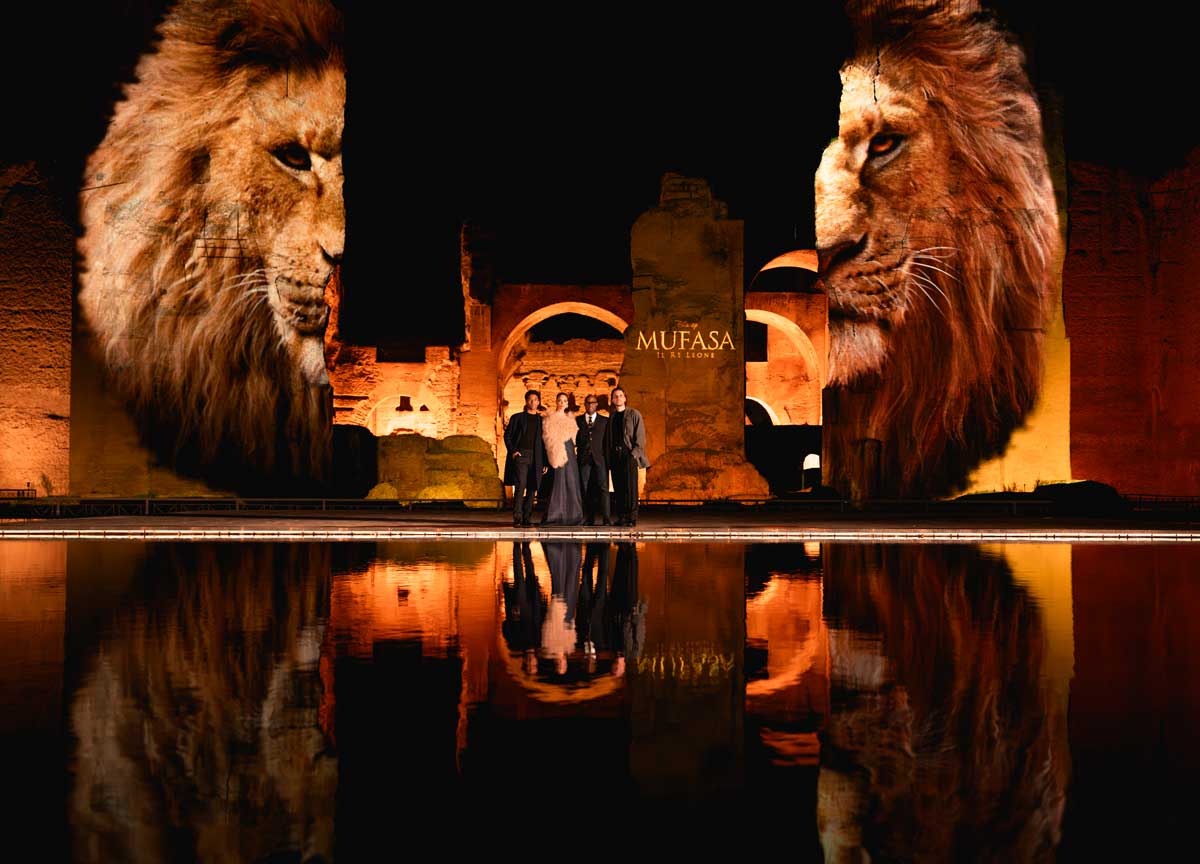 Il Re Leone a passeggio per le Terme di Caracalla: la magia del cinema diventa uno show immersivo. Il video Il Re Leone a passeggio per le Terme di Caracalla: la magia del cinema diventa uno show immersivo. Il video