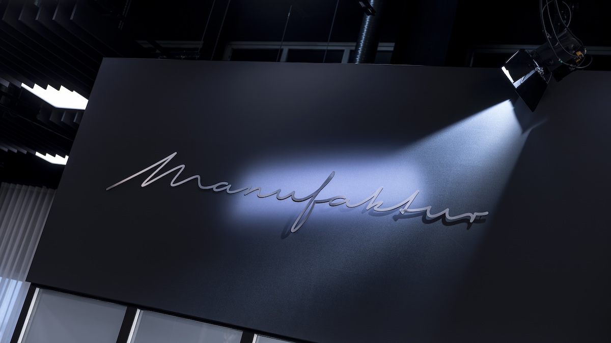Mercedes-Benz MANUFAKTUR: L’artigianato incontra l’innovazione a Sindelfingen Mercedes-Benz MANUFAKTUR: L’artigianato incontra l’innovazione a Sindelfingen