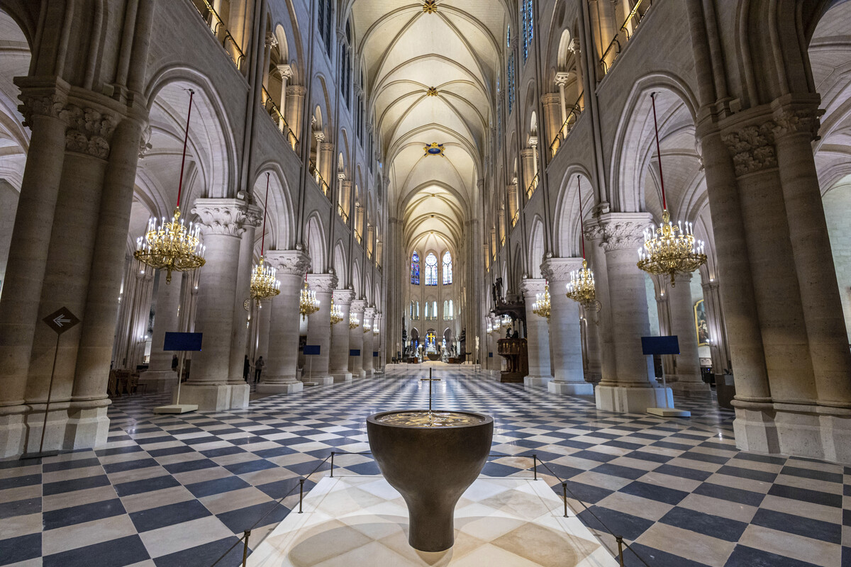 Francia, Parigi blindata per l’apertura di Notre Dame: attesi Meloni e Mattarella. Il compromesso dei socialisti con Macron Francia, Parigi blindata per l’apertura di Notre Dame: attesi Meloni e Mattarella. Il compromesso dei socialisti con Macron