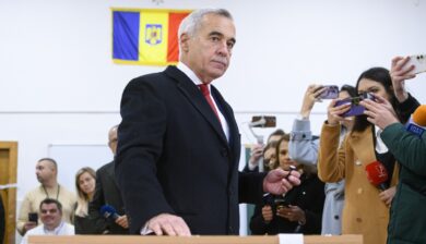 Romania, elezioni annullate: l’ombra di ingerenze da Mosca nella vittoria del “Trump transilvano”
