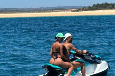 Cristiano Ronaldo si regala un jet extralusso personalizzato: il prezzo è da capogiro