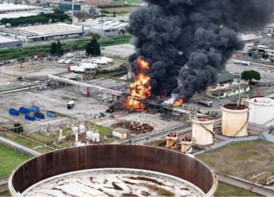 Esplosione a Calenzano, l’intero deposito finisce sotto sequestro. La Procura: “Chiara inosservanza delle procedure”