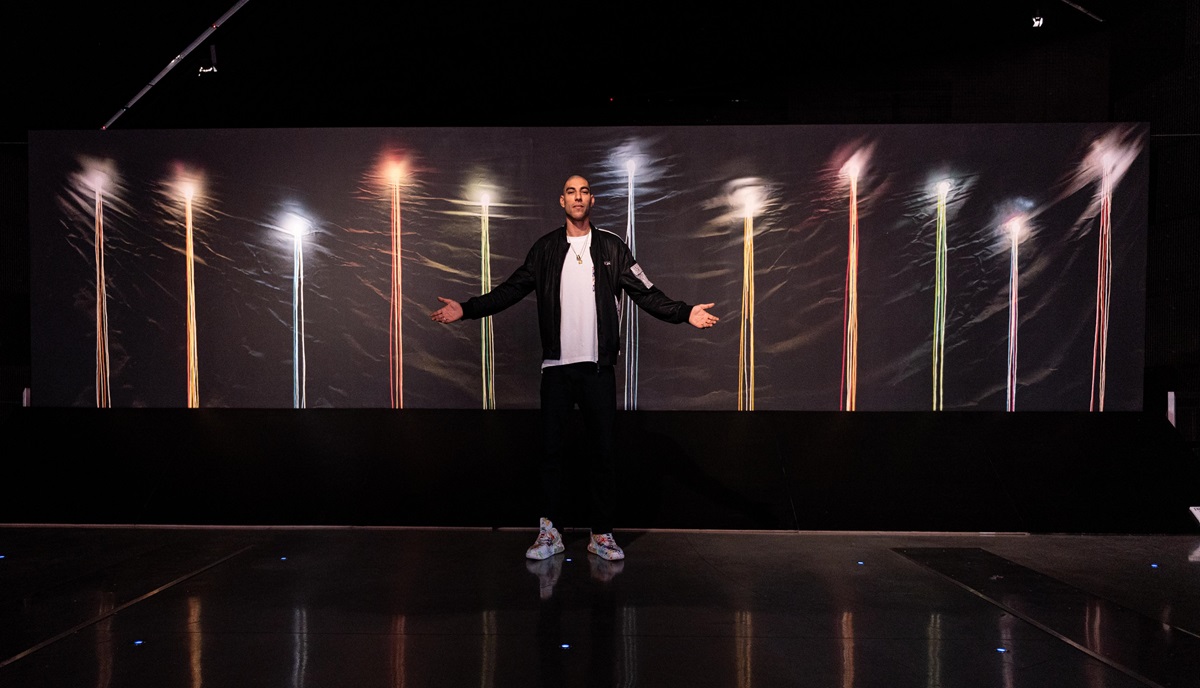 “Exit Lights – Omar Hassan” a “La Porta di Milano” di Malpensa sino al 7 gennaio “Exit Lights – Omar Hassan” a “La Porta di Milano” di Malpensa sino al 7 gennaio