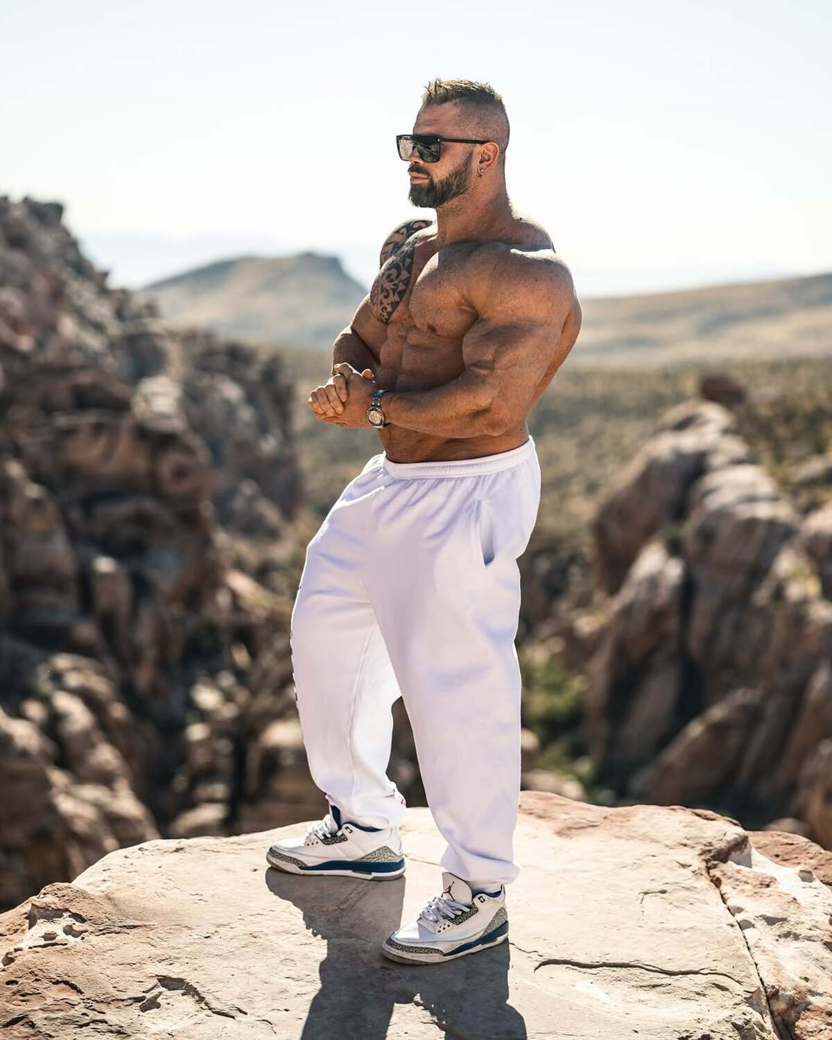 Andrea Presti, il bodybuilder più famoso d’Italia si butta nel mondo immobiliare: nasce la holding Srl a suo nome Andrea Presti, il bodybuilder più famoso d’Italia si butta nel mondo immobiliare: nasce la holding Srl a suo nome
