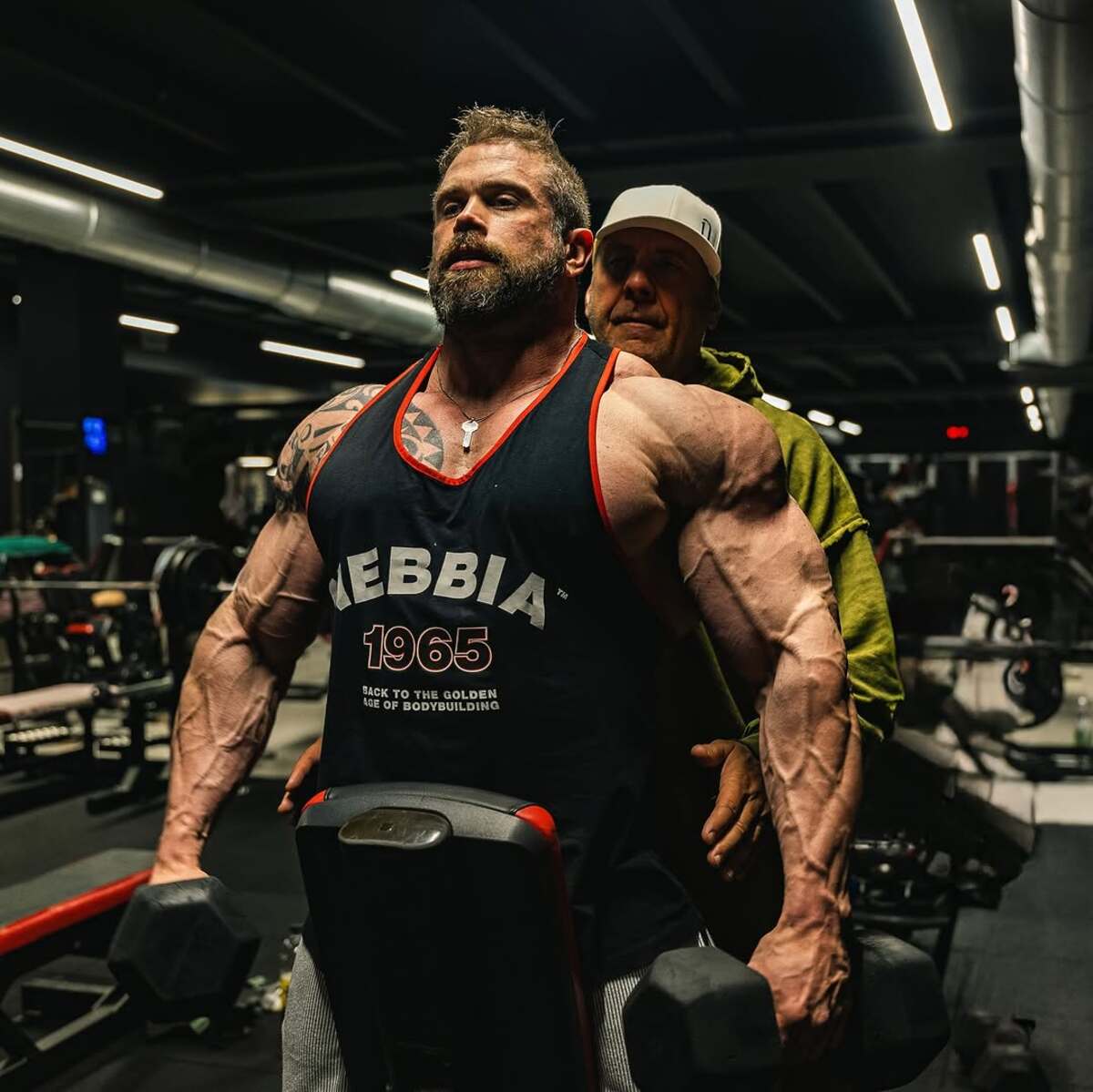 Andrea Presti, il bodybuilder più famoso d’Italia si butta nel mondo immobiliare: nasce la holding Srl a suo nome Andrea Presti, il bodybuilder più famoso d’Italia si butta nel mondo immobiliare: nasce la holding Srl a suo nome