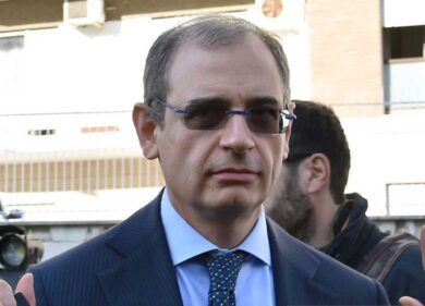 “L’eroe” di Mafia Capitale e Mondo di Mezzo va in pensione: Giuseppe Pignatone lascia la presidenza del Tribunale Vaticano