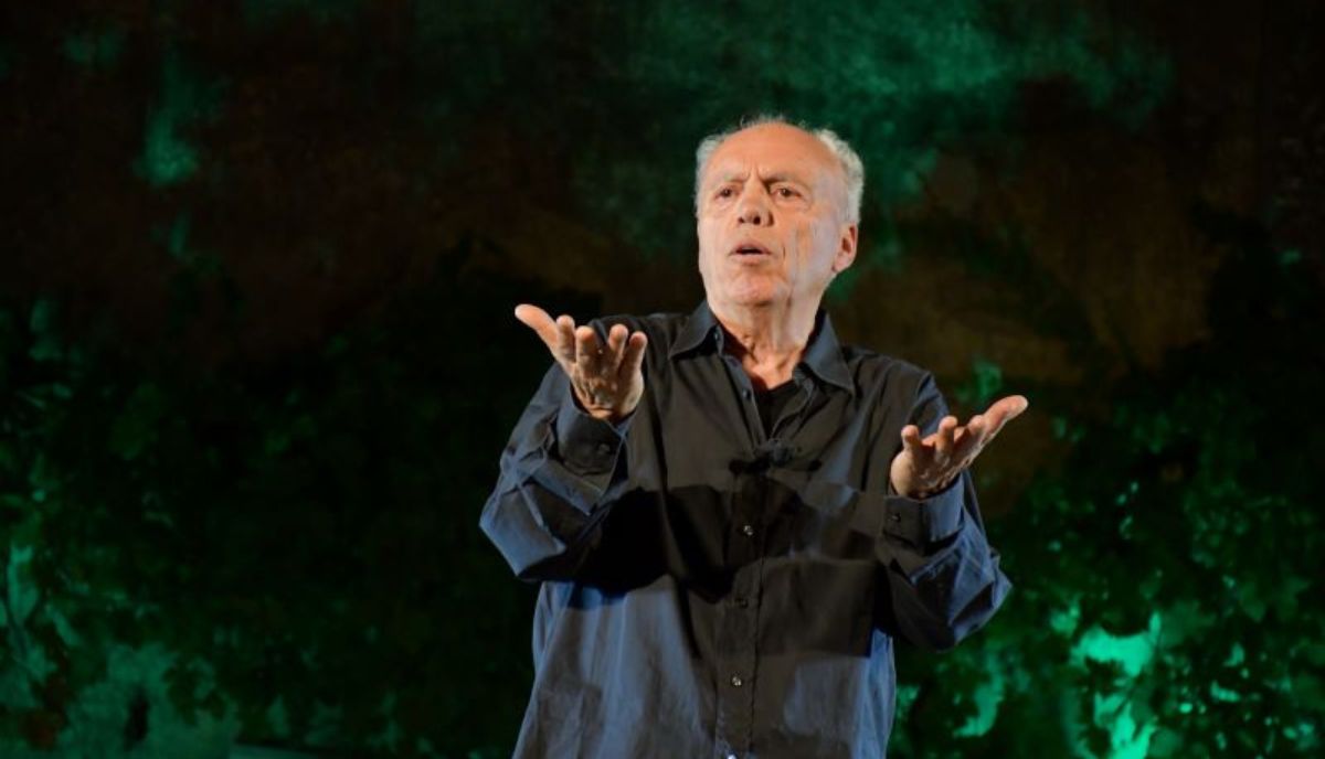Teatro, Dario Fo e Franca Rame tornano in provincia di Padova con ‘Lu Santu Jullare Francesco’, interpretato da Mario Pirovano Teatro, Dario Fo e Franca Rame tornano in provincia di Padova con ‘Lu Santu Jullare Francesco’, interpretato da Mario Pirovano