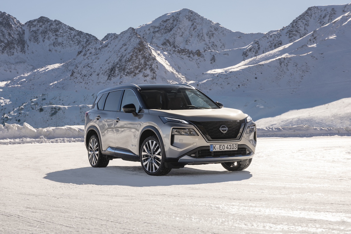 Nissan e il Vertical Winter Tour 2025: i crossover elettrificati protagonisti sulle Piste da Sci