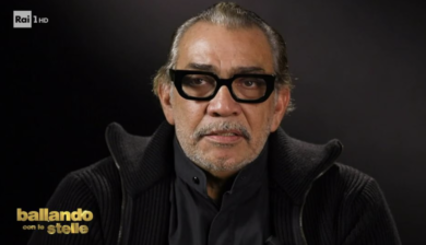 Ballando con le Stelle, il ritorno di Mariotto non lascia più dubbi: Milly Carlucci ci pensa tutti fessi