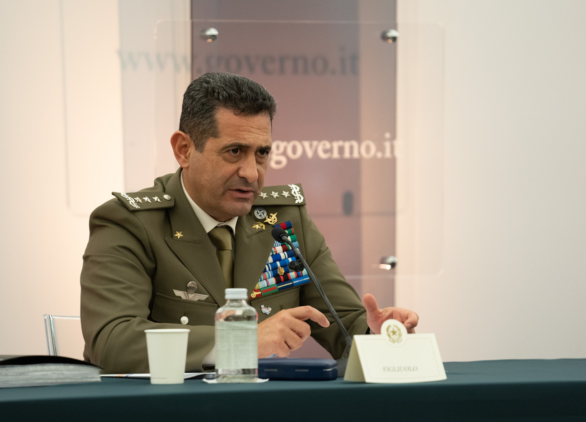 Figliuolo, niente pensione: ecco la nuova poltrona. Il generale diventerà uno 007