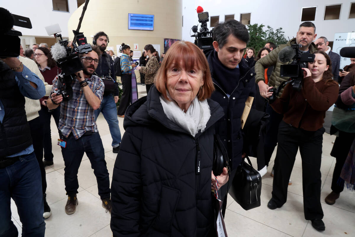 Caso Pelicot, l’ex marito Dominique colpevole di stupri aggravati sulla moglie Gisèle: condannato a 20 anni di carcere Caso Pelicot, l’ex marito Dominique colpevole di stupri aggravati sulla moglie Gisèle: condannato a 20 anni di carcere
