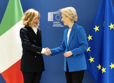Meloni-von der Leyen, intesa vincente a Bruxelles: a colloquio su Ucraina, migranti e automotive