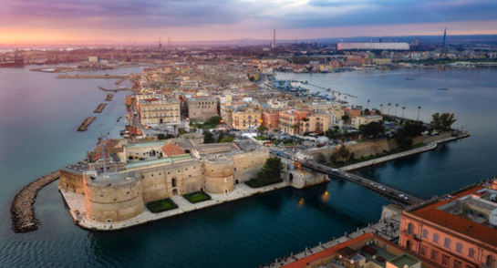 C’era due volte la città di Taranto… (di Mario Pennuzzi)