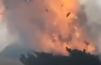 Corea del Sud, lo schianto dell’aereo e i momenti dopo la tragedia. Immagini inedite (attenzione, video molto forte)