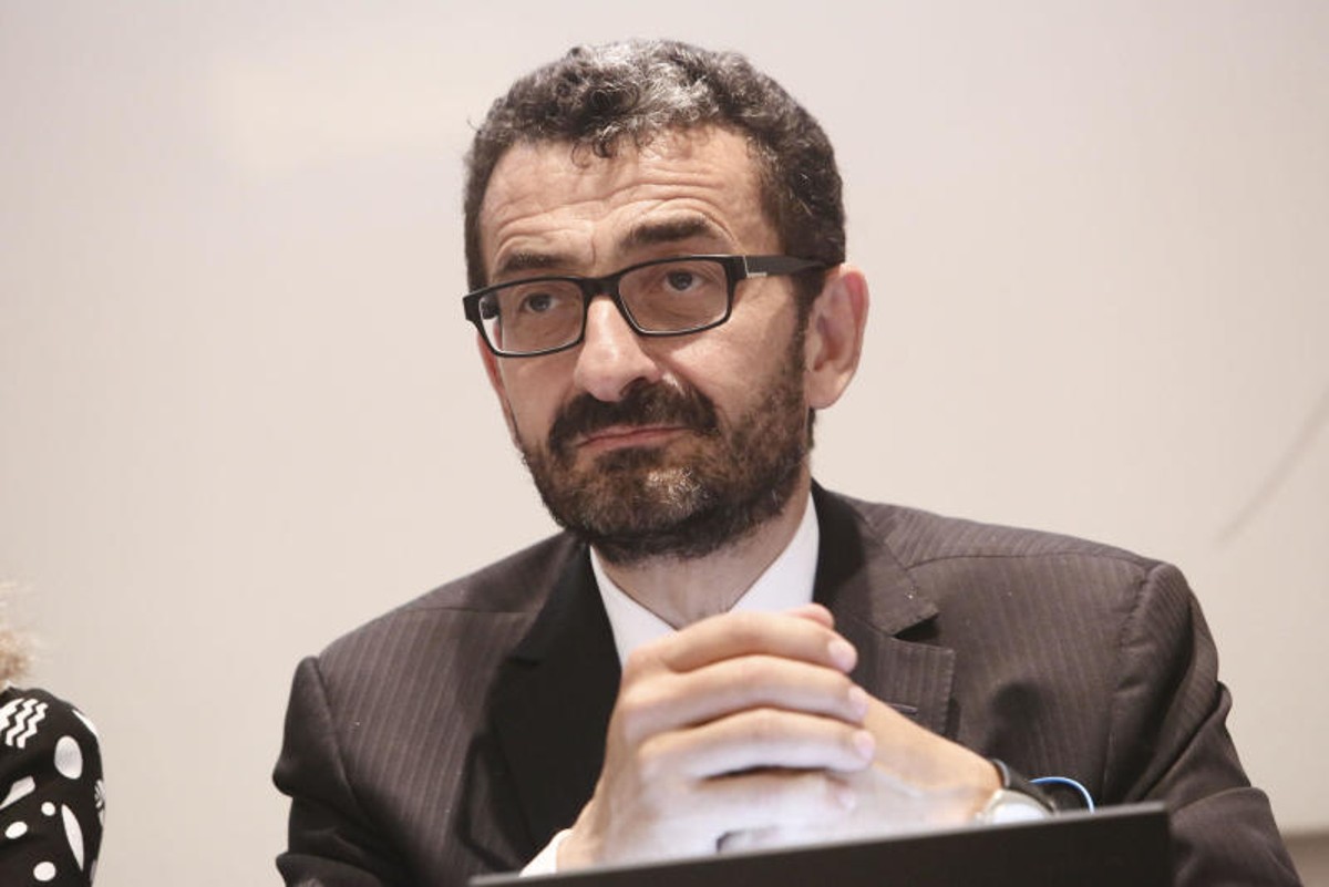 Luce-gas, Tabarelli conferma la stangata: “Ecco quanto spenderà in più ogni famiglia nel 2025” Luce-gas, Tabarelli conferma la stangata: “Ecco quanto spenderà in più ogni famiglia nel 2025”