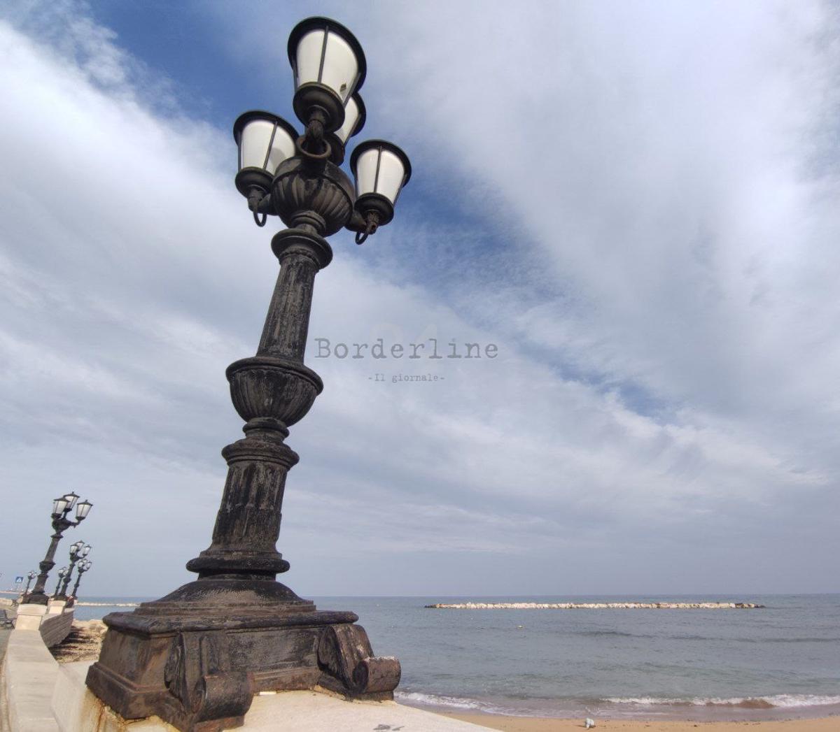 I lampioni del lungomare di Bari 100anni delle Fonderie Corazza I lampioni del lungomare di Bari 100anni delle Fonderie Corazza