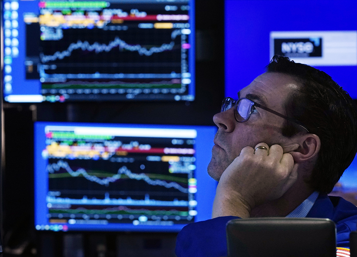 La crisi del dollaro con Trump, il boom dell’elettrico e la fine dell’Opec: 8 cigni neri in vista per il 2025 La crisi del dollaro con Trump, il boom dell’elettrico e la fine dell’Opec: 8 cigni neri in vista per il 2025