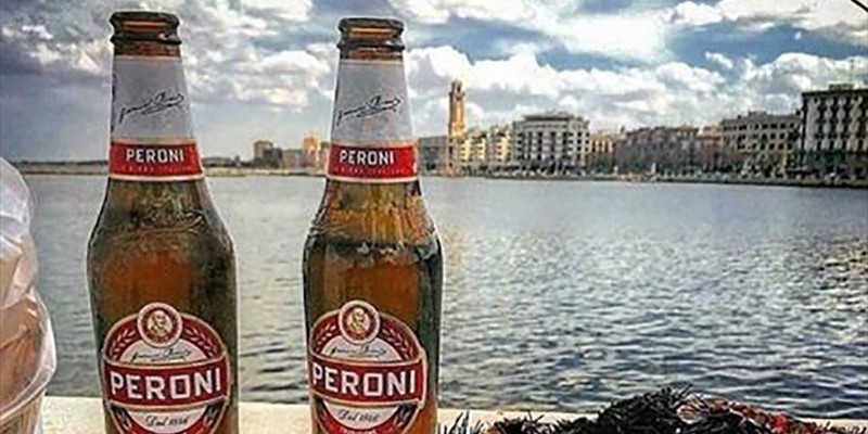 I lampioni del lungomare di Bari 100anni delle Fonderie Corazza I lampioni del lungomare di Bari 100anni delle Fonderie Corazza
