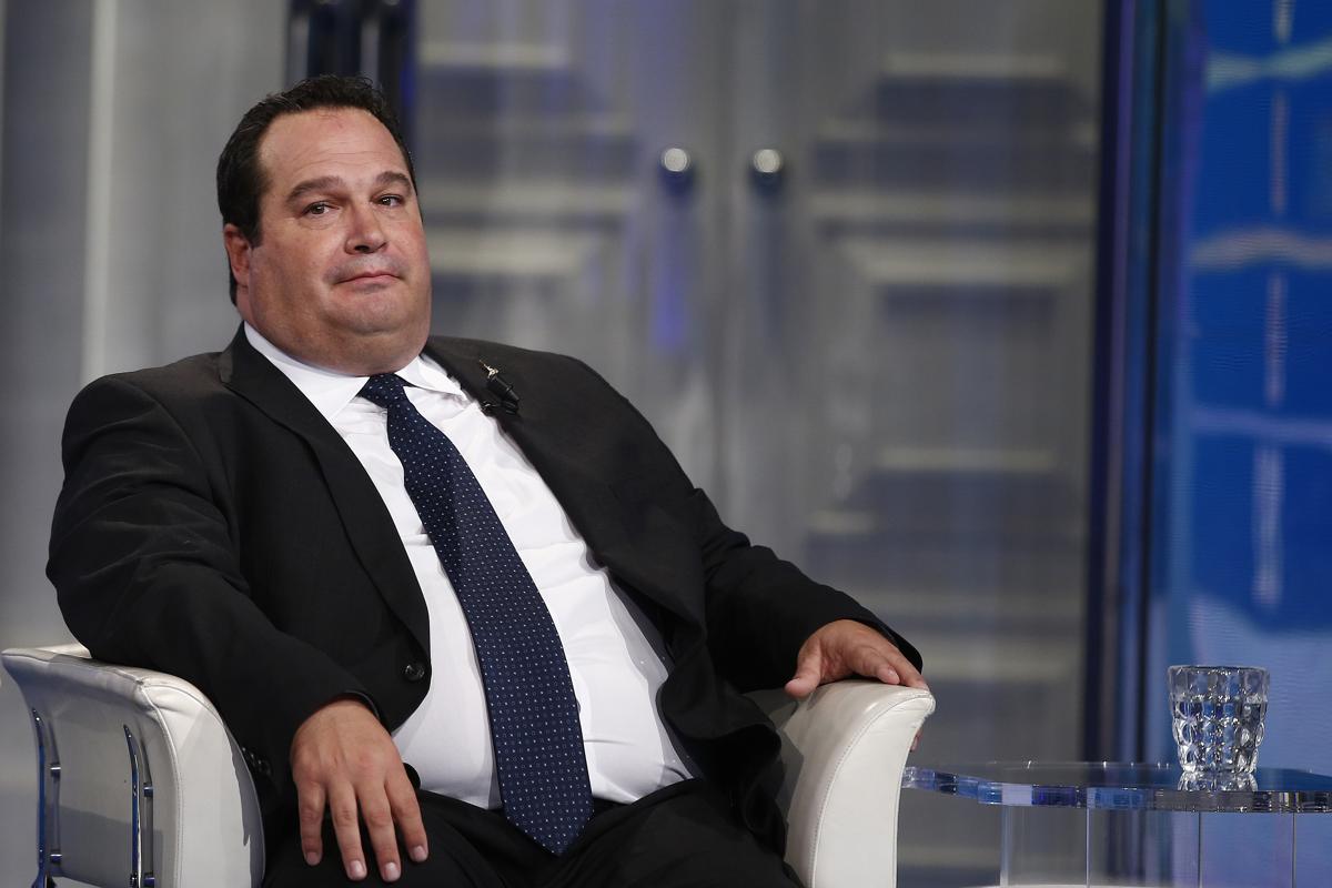 Fisco, Durigon (Lega) ad Affaritaliani.it: “Rottamazione decennale delle cartelle al più presto” Fisco, Durigon (Lega) ad Affaritaliani.it: “Rottamazione decennale delle cartelle al più presto”