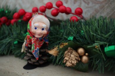 Befana, perché si chiama così? Il motivo affonda le radici negli antichi rituali pagani