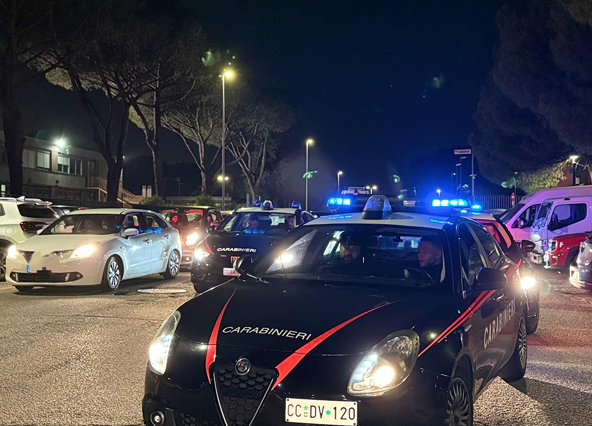 Furti e rapine in villa agli anziani: presa la banda del campo rom che terrorizzava Roma e i Castelli Furti e rapine in villa agli anziani: presa la banda del campo rom che terrorizzava Roma e i Castelli