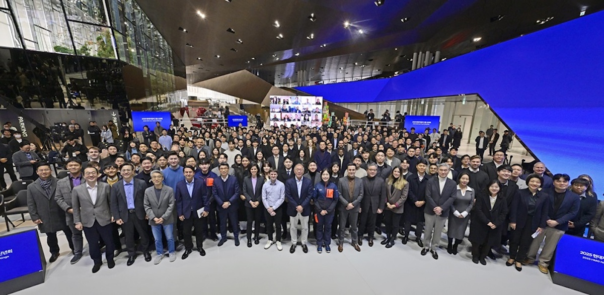 Hyundai Motor Group: Euisun Chung delinea la visione 2025 tra innovazione e resilienza Hyundai Motor Group: Euisun Chung delinea la visione 2025 tra innovazione e resilienza