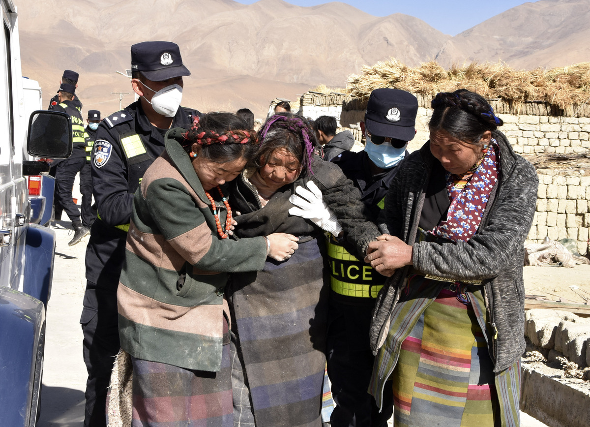Disastro in Tibet, scossa di terremoto di magnitudo 7.1. Più di 100 morti