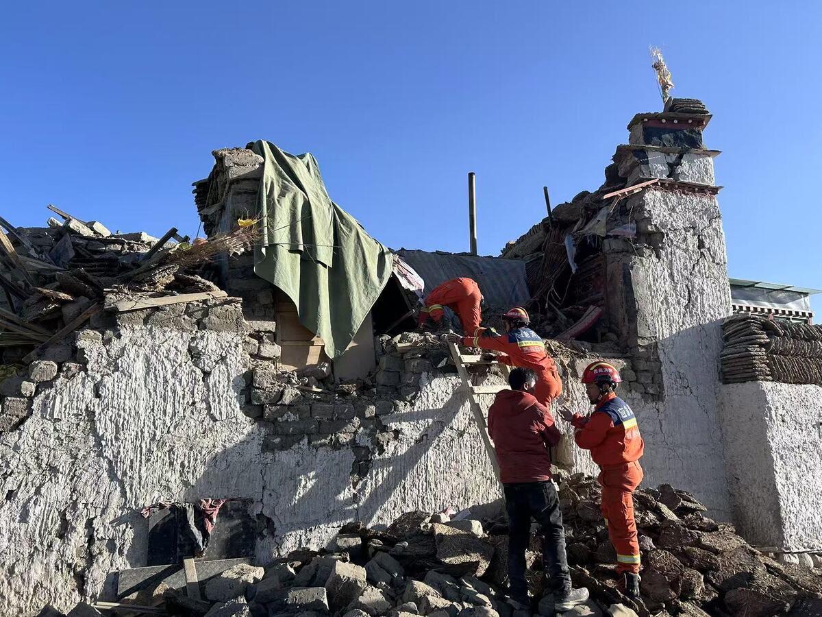 Disastro in Tibet, scossa di terremoto di magnitudo 7.1. Più di 100 morti