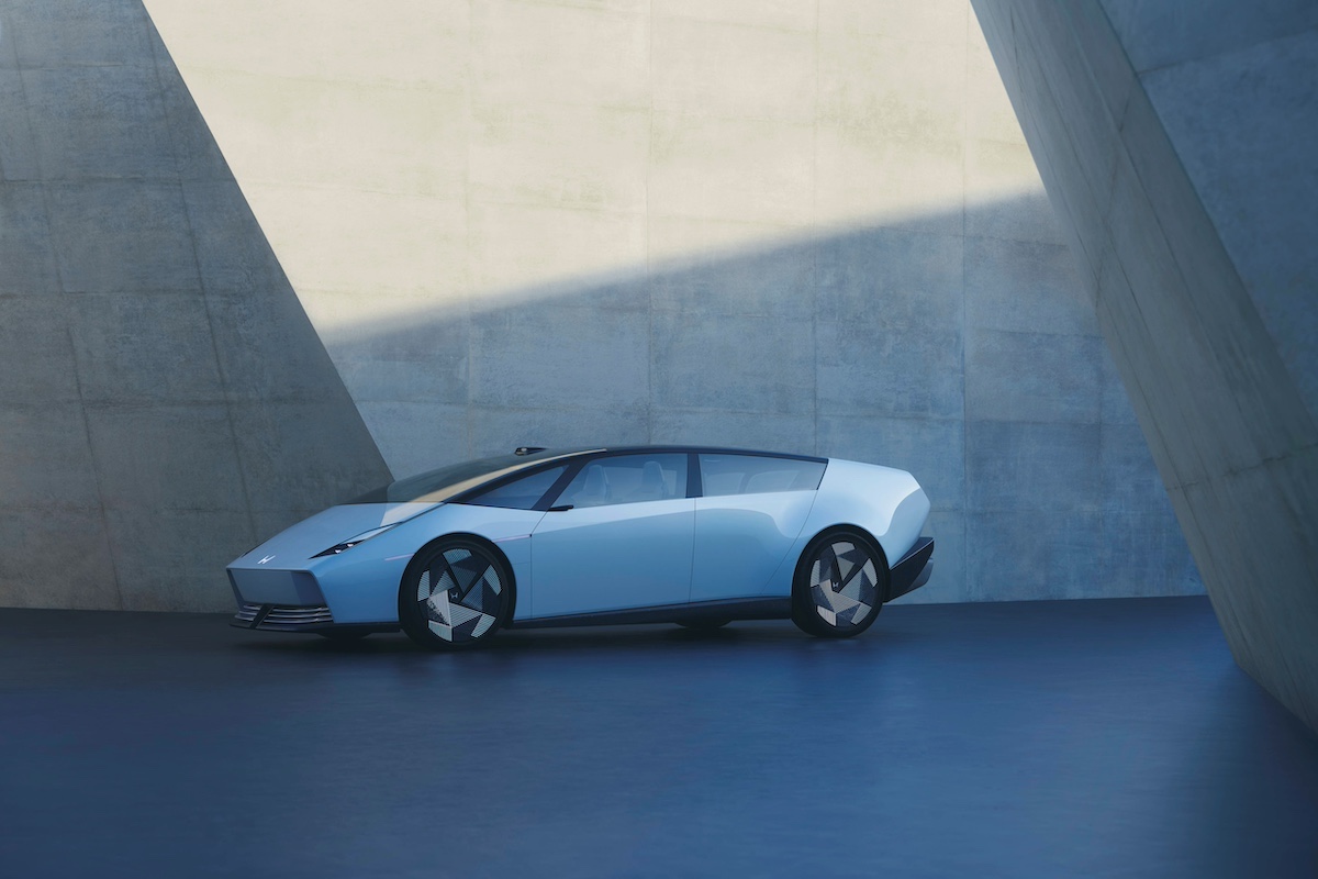 HONDA svela al CES 2025 la nuova gamma 0 SERIES e il sistema operativo ASIMO OS HONDA svela al CES 2025 la nuova gamma 0 SERIES e il sistema operativo ASIMO OS
