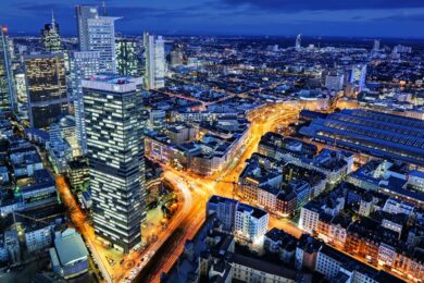 Turismo: a Milano boom di stranieri e affitti brevi. I dati