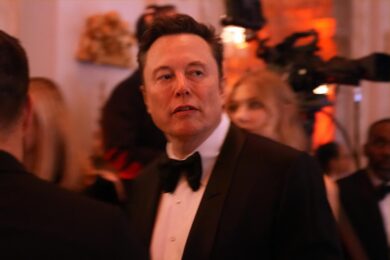 L’Italia senza imprenditori globali che attacca Musk, imprenditore globale