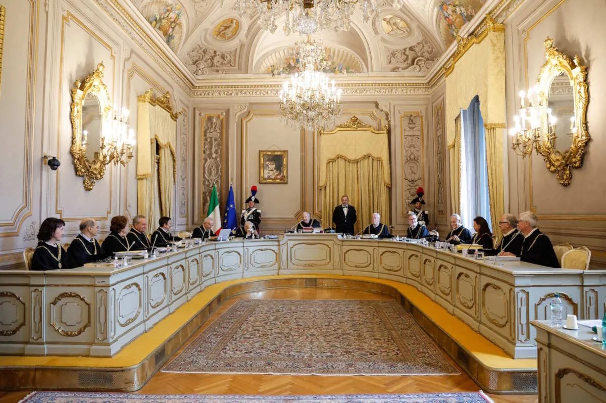 Consulta, trovato l’accordo per i 4 giudici da sostituire: ecco tutti i nomi Consulta, trovato l’accordo per i 4 giudici da sostituire: ecco tutti i nomi