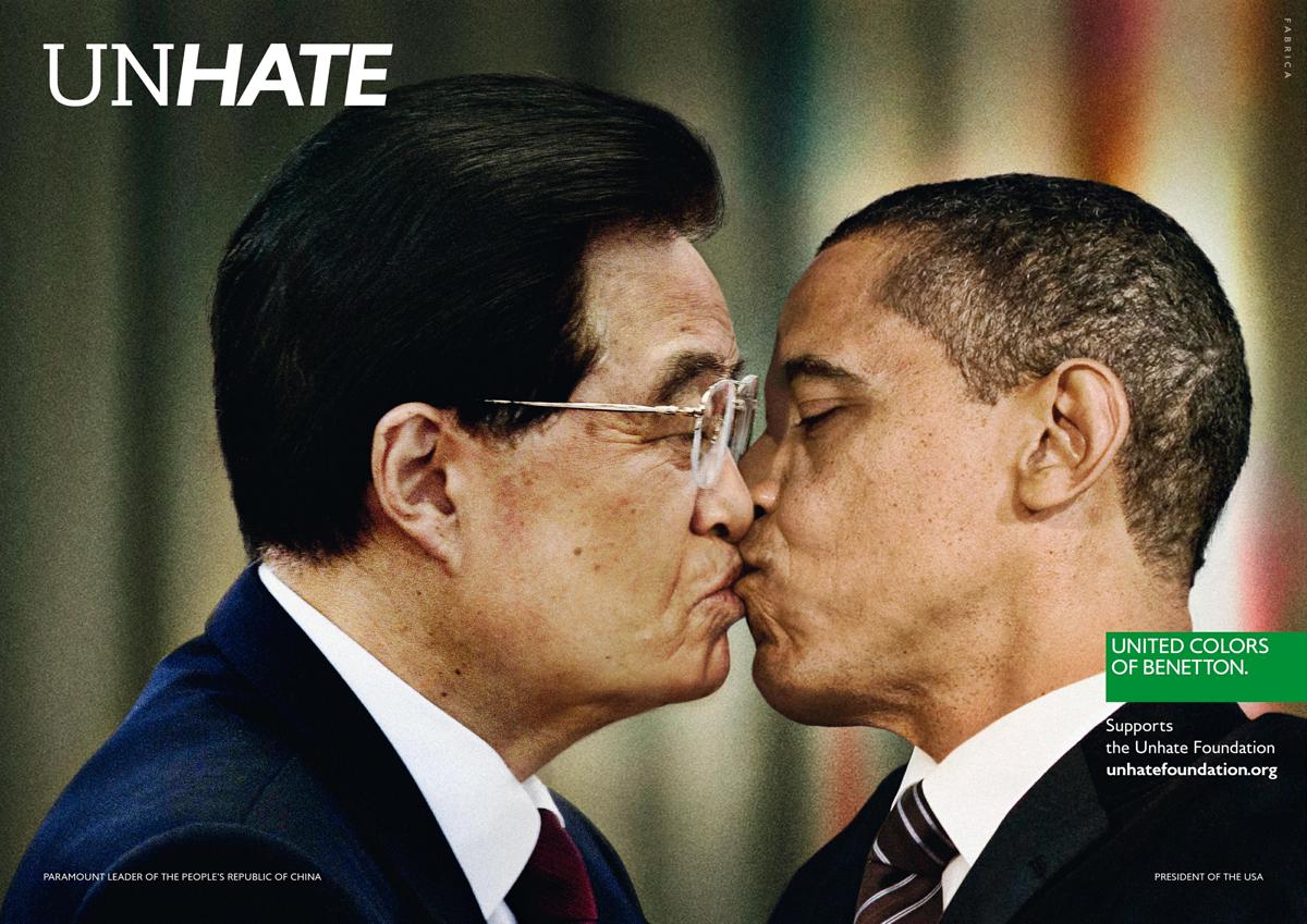 Oliviero Toscani e l’amicizia speciale con Benetton, dalla campagna “a nudo” di Luciano alla rottura dopo il crollo del ponte Morandi Oliviero Toscani e l’amicizia speciale con Benetton, dalla campagna “a nudo” di Luciano alla rottura dopo il crollo del ponte Morandi