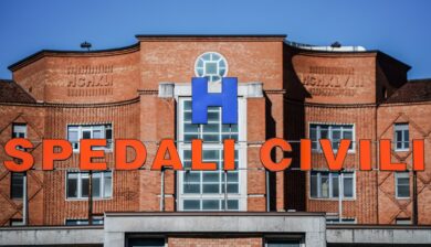 Incendio all’ospedale di Brescia: paziente accende una sigaretta e finisce gravemente ustionata