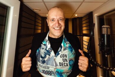 Max Pezzali, conti boom per la sua società. Ricavi milionari, ecco quanto ha incassato