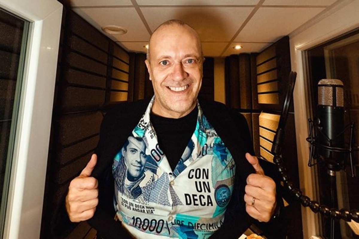 Max Pezzali, conti boom per la sua società. Ricavi milionari, ecco quanto ha incassato Max Pezzali, conti boom per la sua società. Ricavi milionari, ecco quanto ha incassato